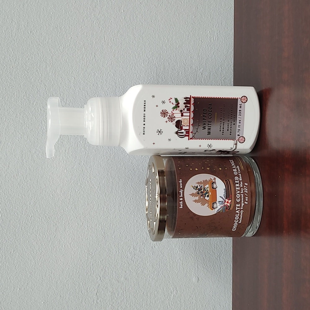Bath & Body Works CHOCOLATE ORANGE/WHTE COCOA Foaming Hand Soap & Candle Set
